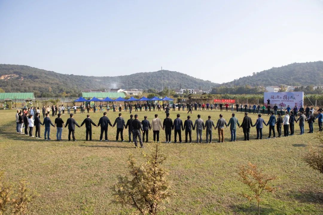 凝心聚力,攜手共贏—2020雪浪環(huán)境·新蘇環(huán)保團建共建活動